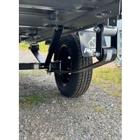 Одноосный прицеп AvtoS A25M1B (2500x1300x300, R13, ресс. AL-KO)