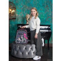 Школьный рюкзак Hummingbird T121