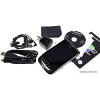 Телефон BlackBerry Torch 9800