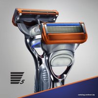 Бритвенный станок Gillette Fusion5 1 сменная кассета 7702018951376