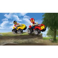 Конструктор LEGO City 60148 Гоночная команда