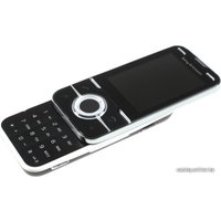 Кнопочный телефон Sony Ericsson Yari