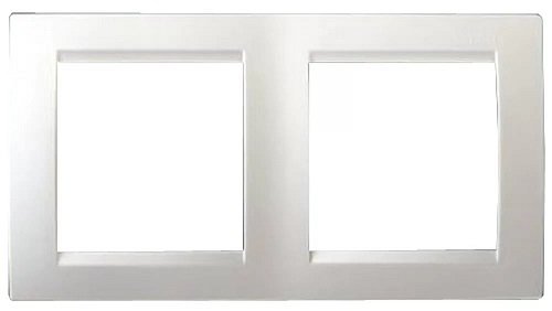 

Рамка Simon 15 1500620-030 (белый)