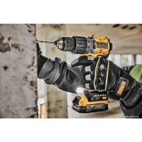 Ударная дрель-шуруповерт DeWalt DCD805NT (без АКБ, кейс)