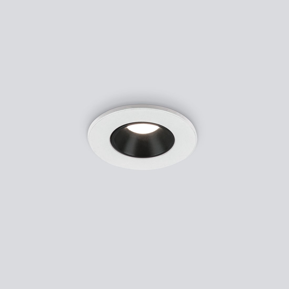 

Точечный светильник Elektrostandard 25025/LED 3W 4200K WH/BK (белый/черный)
