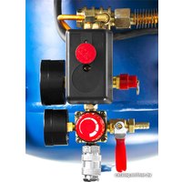 Компрессор Зубр ЗКПМ-440-50-Р-2.2