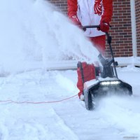 Снегоуборщик DeWORKS SE 2500