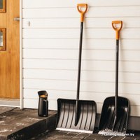 Разбрасыватель-сеялка Fiskars Solid 1057076