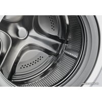 Стиральная машина Electrolux EW6S2R27C