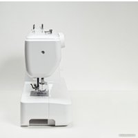 Электромеханическая швейная машина Janete 987P (белый)