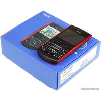 Кнопочный телефон Nokia X2-01