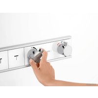 Смеситель Hansgrohe RainSelect 15357400 (белый/хром)