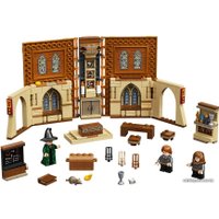 Конструктор LEGO Harry Potter 76382 Учеба в Хогвартсе: Урок трансфигурации