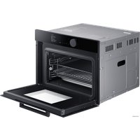 Электрический духовой шкаф Samsung NQ50T8939BK/EO