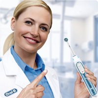 Электрическая зубная щетка Oral-B Smart 6 6000N D700.535.5XP