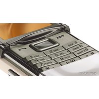 Телефон Nokia 8800 Sirocco Edition