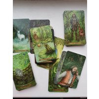 Карты Таро Эксмо. Таро Зачарованного леса (78 карт и руководство по работе с колодой в подарочном оформлении) (Везерстоун Лунаэ)