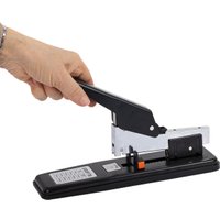 Настольный степлер Staff №24/6-23/15 272736 (черный)