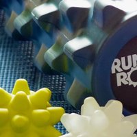 Массажный мяч RumbleRoller Original Beastie Ball