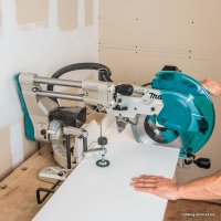 Торцовочная пила Makita LS1219