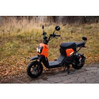 Электроскутер AVM.Plus Zoomer (оранжевый)