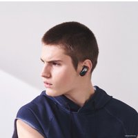 Наушники Sony WF-SP700N (черный)