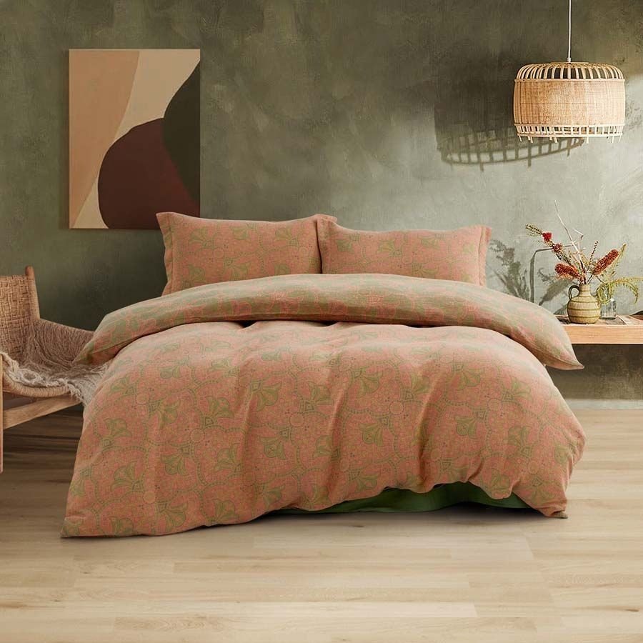 

Постельное белье Arya Authentic Flowers 8680943253545