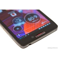 Телефон Motorola RAZR Maxx HD