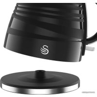 Электрический чайник Swan SK31050BN