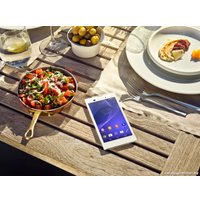 Телефон Sony Xperia T3