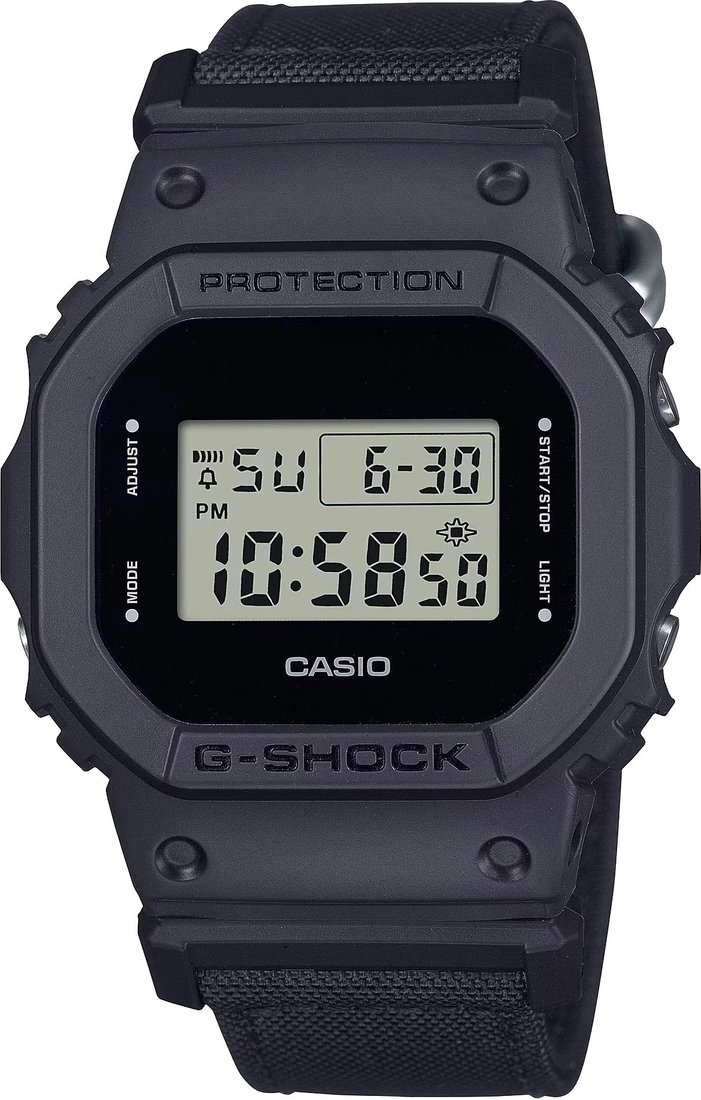 

Наручные часы Casio DW-5600BCE-1E