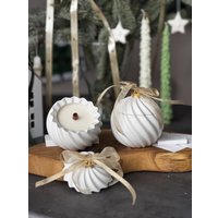 Ароматическая свеча 23.lucerna Витой гипсовый шар (аромат Sparkle Time)