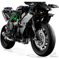 Конструктор LEGO Technic 42170 Мотоцикл Kawasaki Ninja H2R