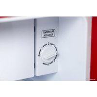 Однокамерный холодильник Tesler RC-73 (красный)