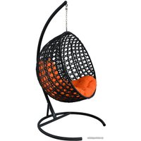Подвесное кресло M-Group Круг Люкс 11060407 (черный ротанг/оранжевая подушка)