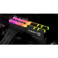 Оперативная память G.Skill Trident Z RGB 2x32GB DDR4 PC4-32000 F4-4000C18D-64GTZR