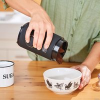 Электрическая кофемолка Black & Decker BXCG150E