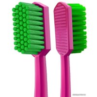 Зубная щетка Colgate Neo средняя жесткость (1 шт)