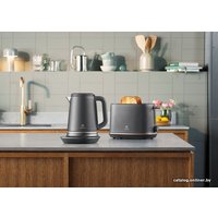 Электрический чайник Electrolux E7K1-6BP