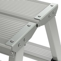 Лестница-стремянка Новая высота NV 212 с увеличенной площадкой 2x2 ступени