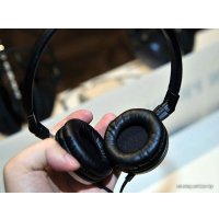 Наушники Audio-Technica ATH-ES88