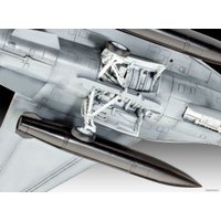 Сборная модель Revell 03905 Многоцелевой истребитель F-16 Mlu