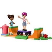 Конструктор LEGO Friends 41704 Большой дом на главной улице