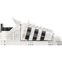 Конструктор LEGO 10282 Кроссовки adidas Originals Superstar