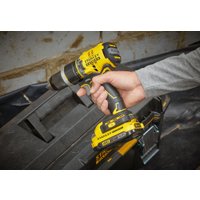 Ударная дрель-шуруповерт Stanley SFMCD721D2K (с 2-мя АКБ, кейс)