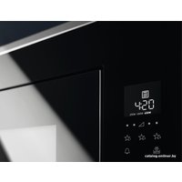 Микроволновая печь Electrolux KMFE264TEX