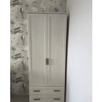 Шкаф распашной Астрид-Мебель Принцесса выдв. штанга+полки (2 ящика) Астрид