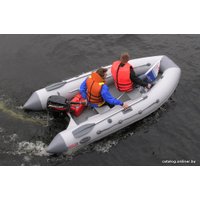 Моторно-килевая лодка Мнев и К Кайман N-360