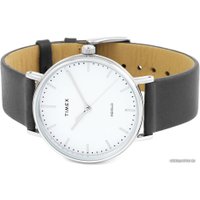 Наручные часы Timex TW2R26300