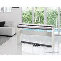 Цифровое пианино Casio PX-130